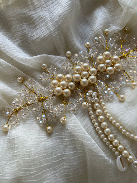 White crystal flower with shell drops