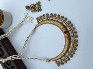 Antique hasli with Ruby stone