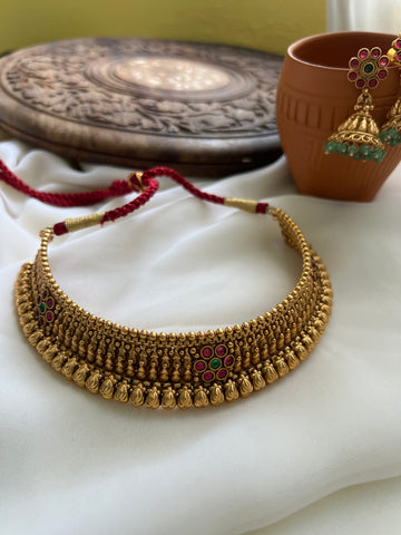 Kemp thushi style choker with jhumkas