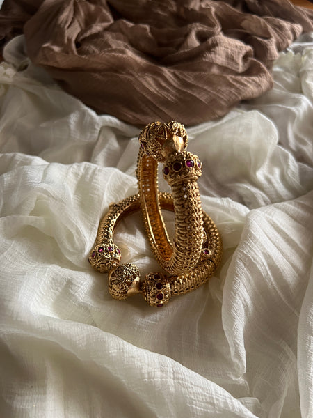 Antique kada bangles