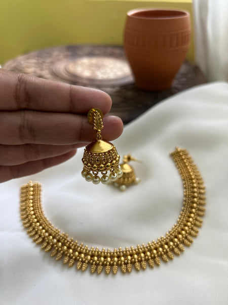 Kerala style mullamottu necklace with jhumkas