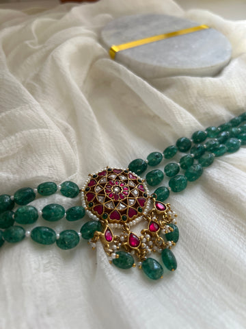 Kundan chakra emerald choker