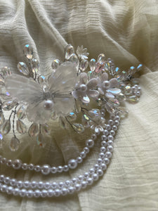 White crystal butterfly pearl hair accessory