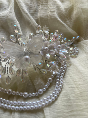 White crystal butterfly pearl hair accessory