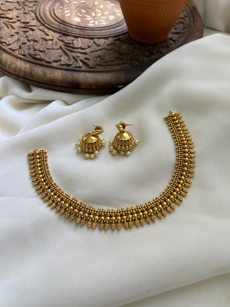 Kerala style mullamottu necklace with jhumkas