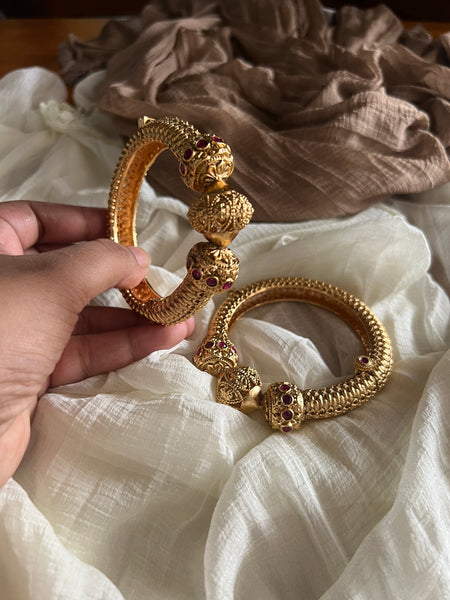 Antique kada bangles