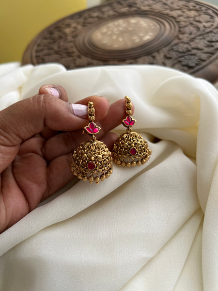 Kemp hook jhumkas