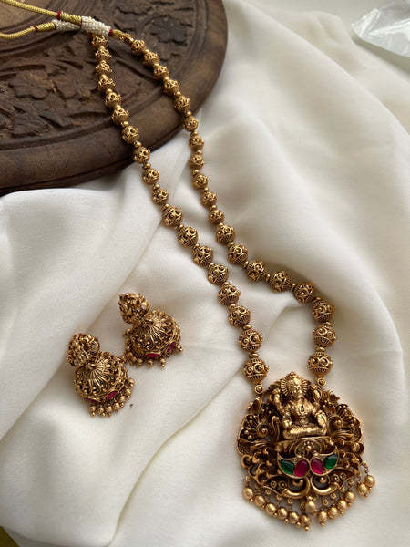 Kundan temple haram with jhumkas