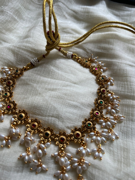 Antique flower choker with rice pearls and earrings