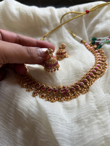 Kid friendly kemp necklace with tiny jhumkas