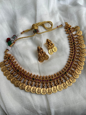 Kemp coin necklace with studs