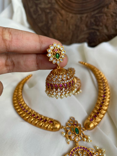 Kemp pendant with hasli necklace and Jhumkas