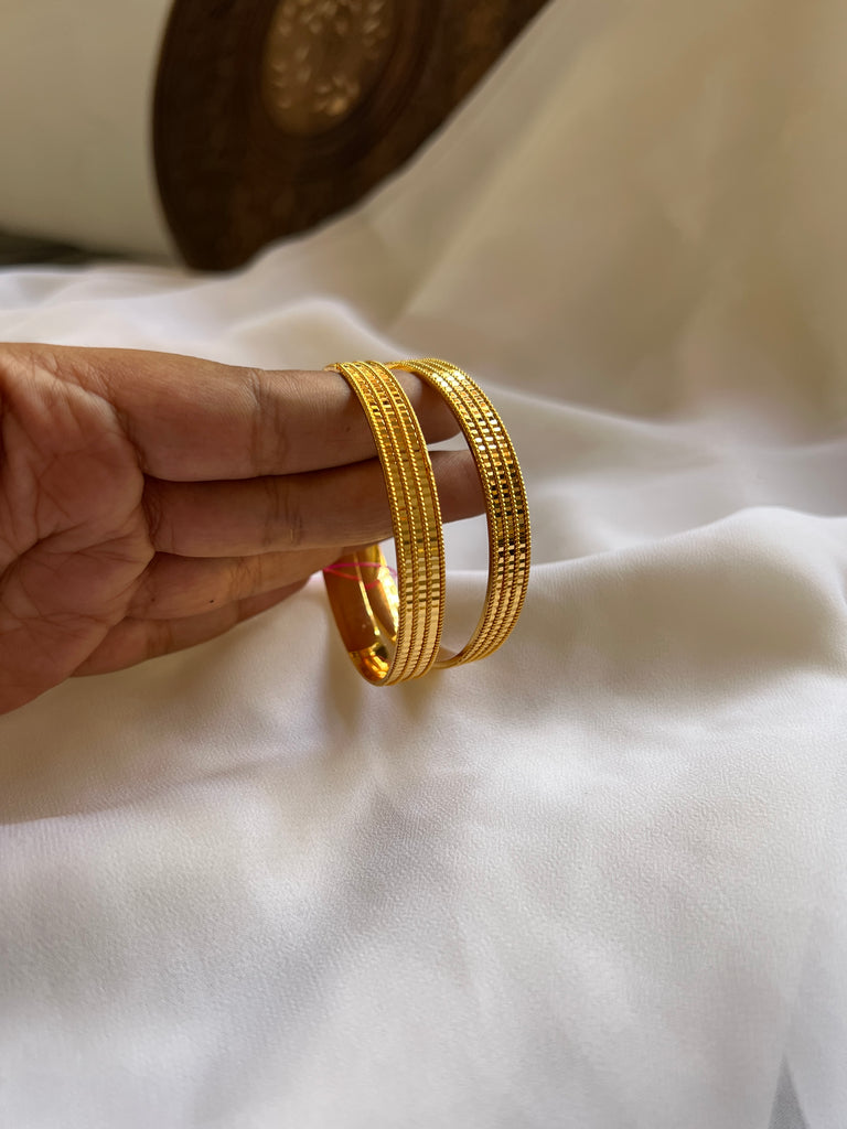 Kerala jewellery  Jewelry bracelets gold Gold bangles design Jewelry  design necklace