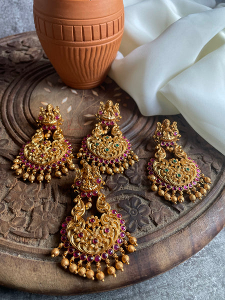 Lakshmi bridal Chaandbalis