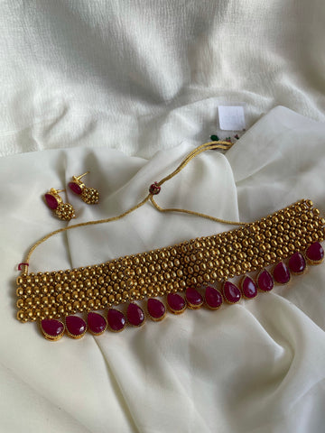 Full neck ruby drops choker with studs