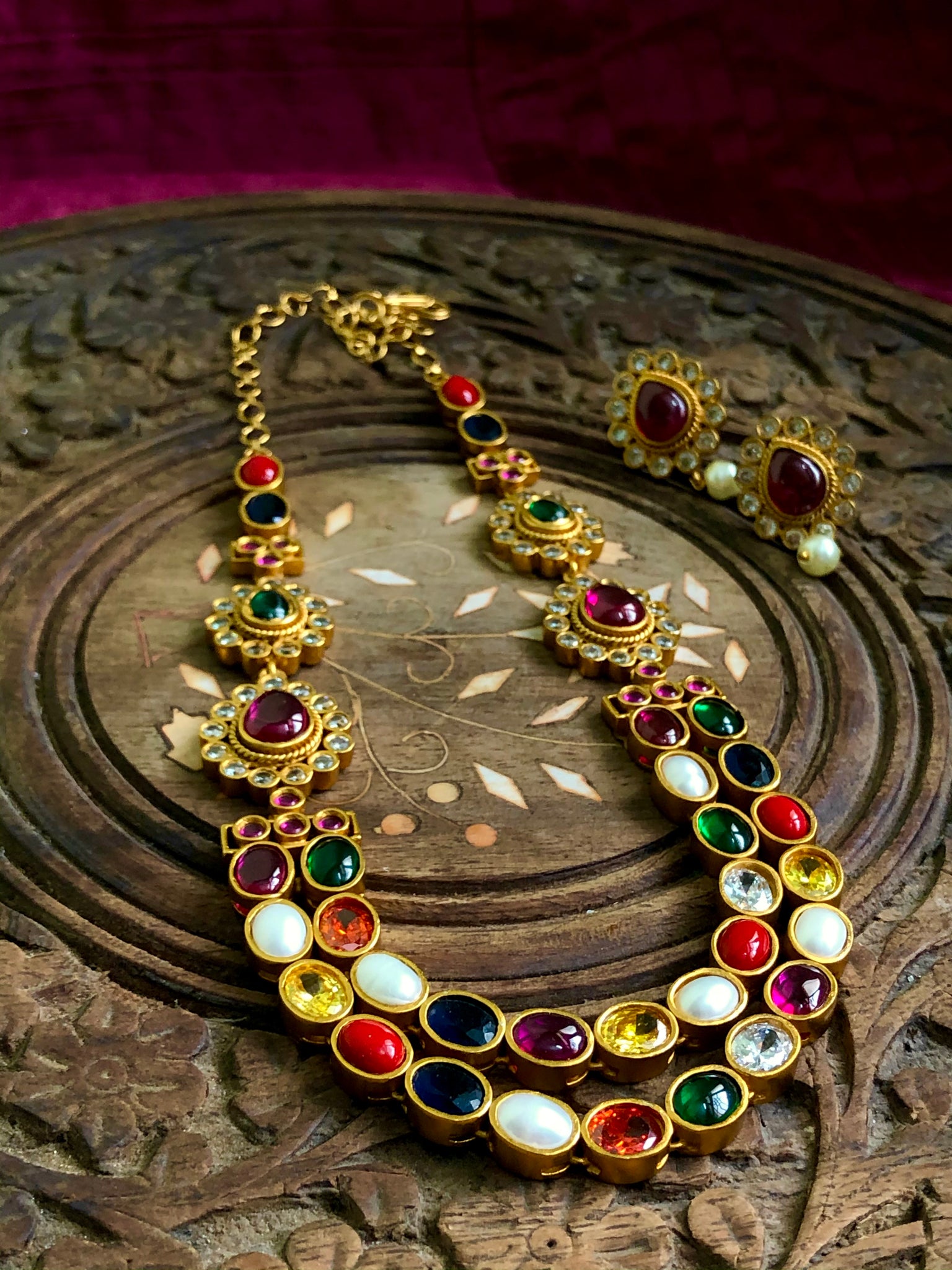 Grand navaratna necklace set