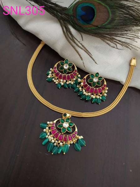 Kundan flower chaand Studs