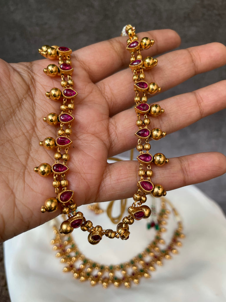 Jewellery sets for women: Best Jewellery Sets for Women In India: From  Oxidised, Handcrafted to Gold Plated, Check Out the List - The Economic  Times