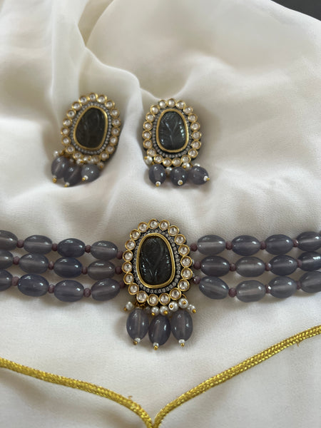 Carved stone regal choker set