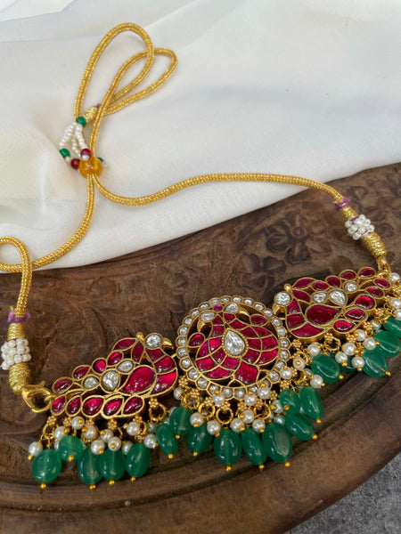 Annam delicate Kundan choker