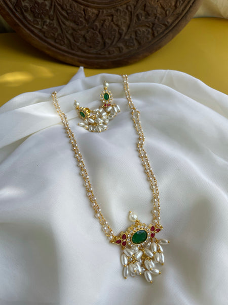 Emerald stone Pearl mangalsutra with studs