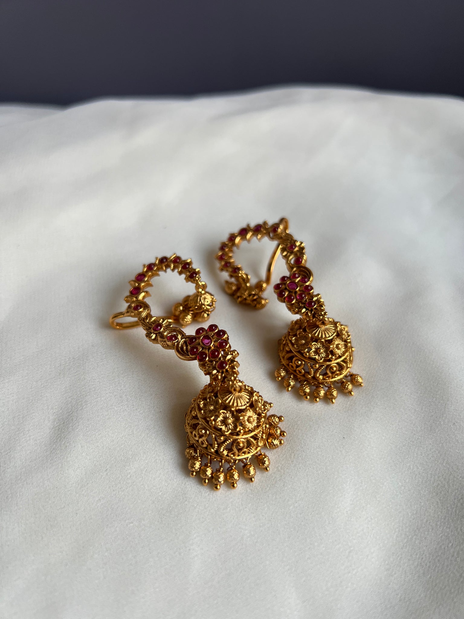 DER223 Kaan jhumka ( ear cuffs ) ( READY TO SHIP ) – Deccan Jewelry